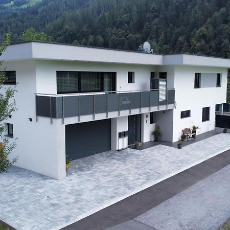 Apart Emilia Schonwies Exterior photo